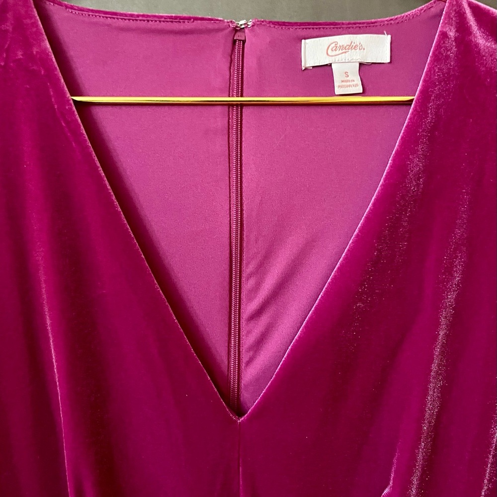 From Candies, berry-colored long-sleeve velvet romper. Sz S Excellent Condition - Picture 7 of 9